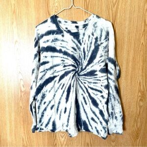 Maurices Navy and White Tie-Dye Swirl Crew Neck Oversized Sweatshirt Top